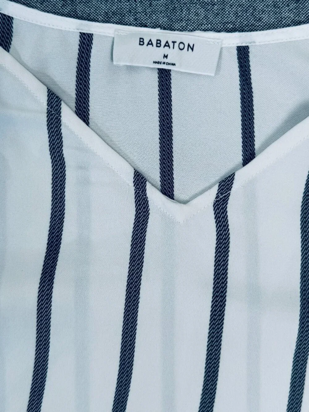 ARITZIA BABATON Everly Camisole, White and Navy Blue Striped Women's Size Med - Picture 3 of 6